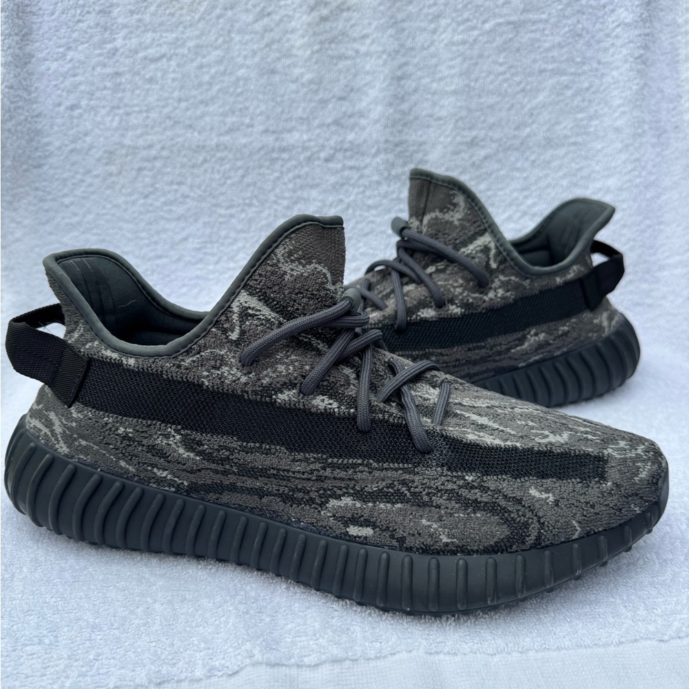 adidas Yeezy Boost 350 V2 Low MX Dark Salt - SIZE 11.5 M US
